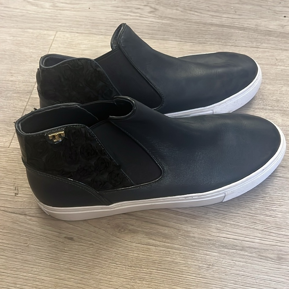 Tory Burch Sneakers - 9.5 - Picture 2 of 4